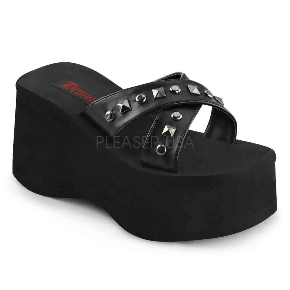 DemoniaCult - FUNN-29 Slippers - Zwart